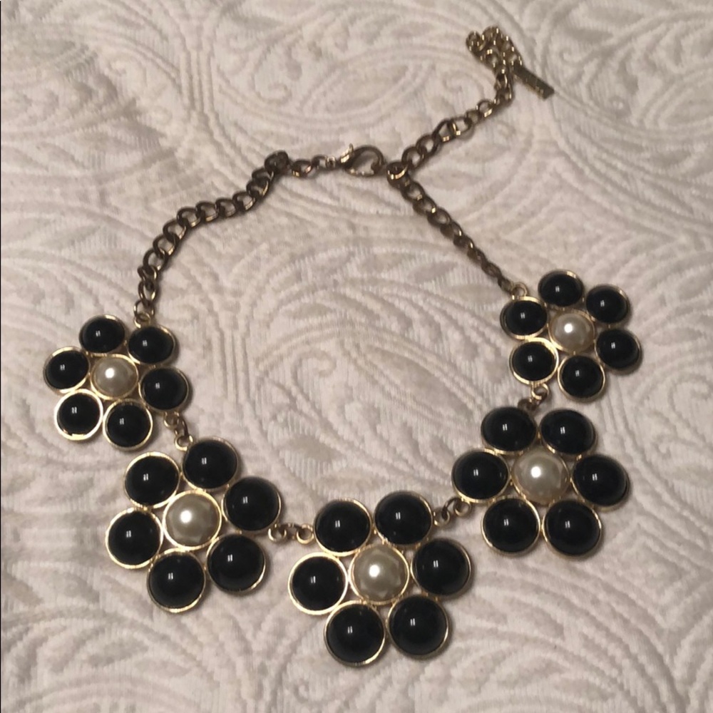 Black flower necklace